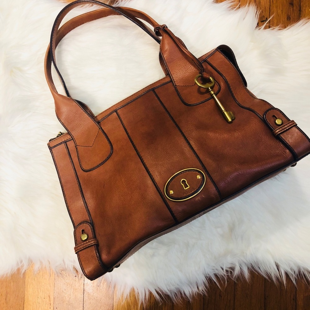 Fossil leather purse